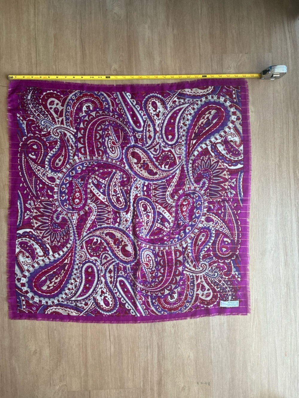 Vintage Oscar de la Renta wool fuchsia paisley metallic luxury Square Scarf